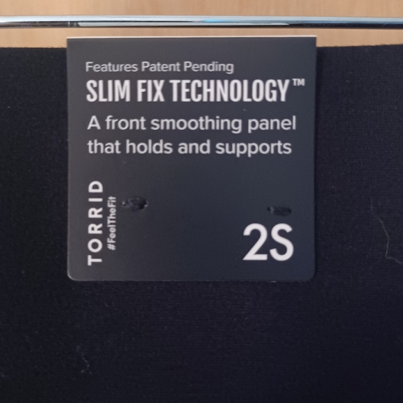 NWT Torrid Pixie Pant sz 2short - Picture 7 of 10